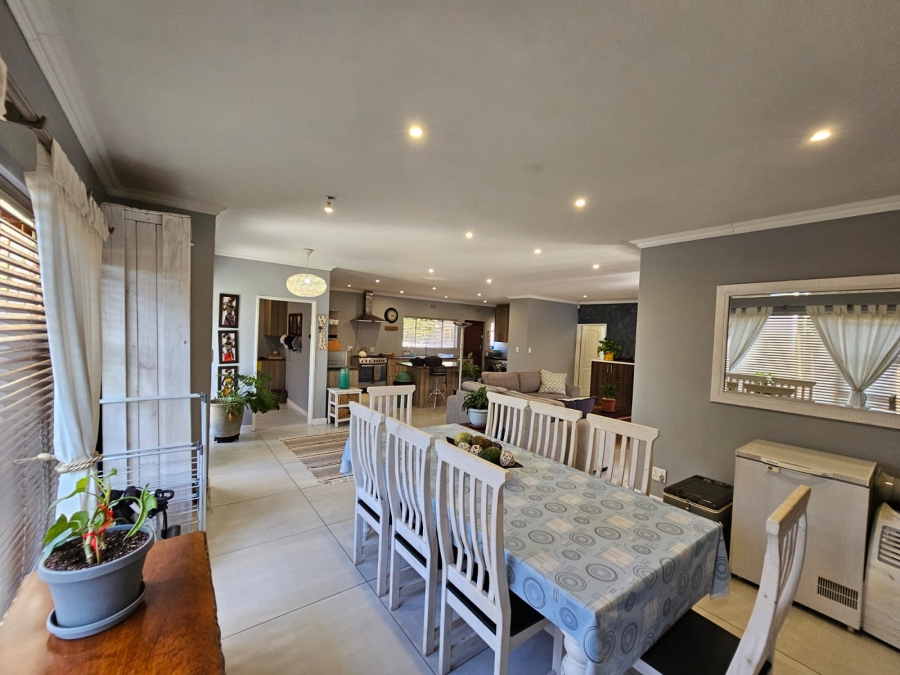 3 Bedroom Property for Sale in Ferndale Western Cape
